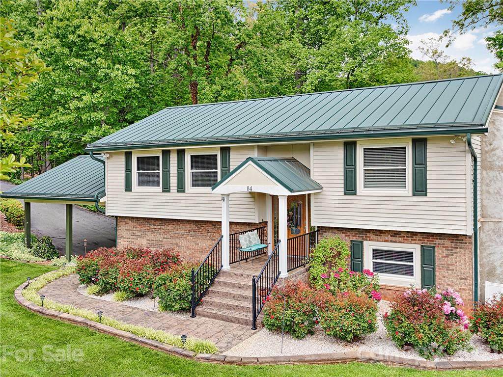 84 Pine Tree Drive - Photo 1