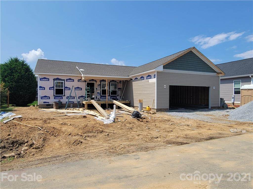 258 Beechnut Drive - Photo 1