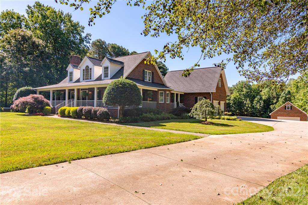 8094 Webbs Road - Photo 1