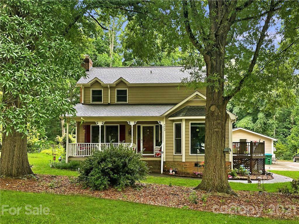 5400 Country Woods Drive - Photo 1