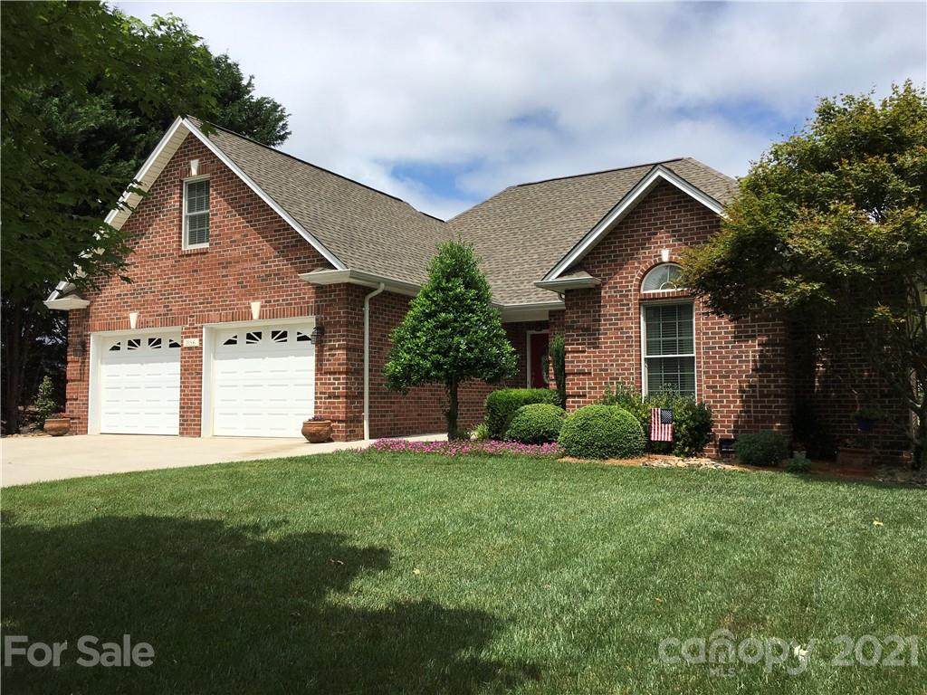 2186 Silver Fox Trail - Photo 1
