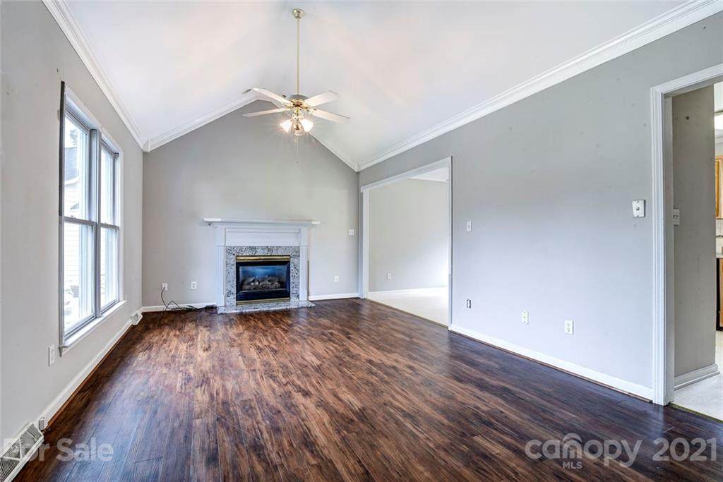 1683 Chamberland Court - Photo 1