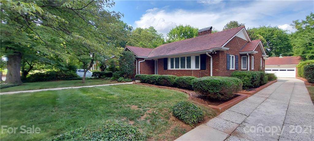 711 Berkeley Avenue - Photo 1