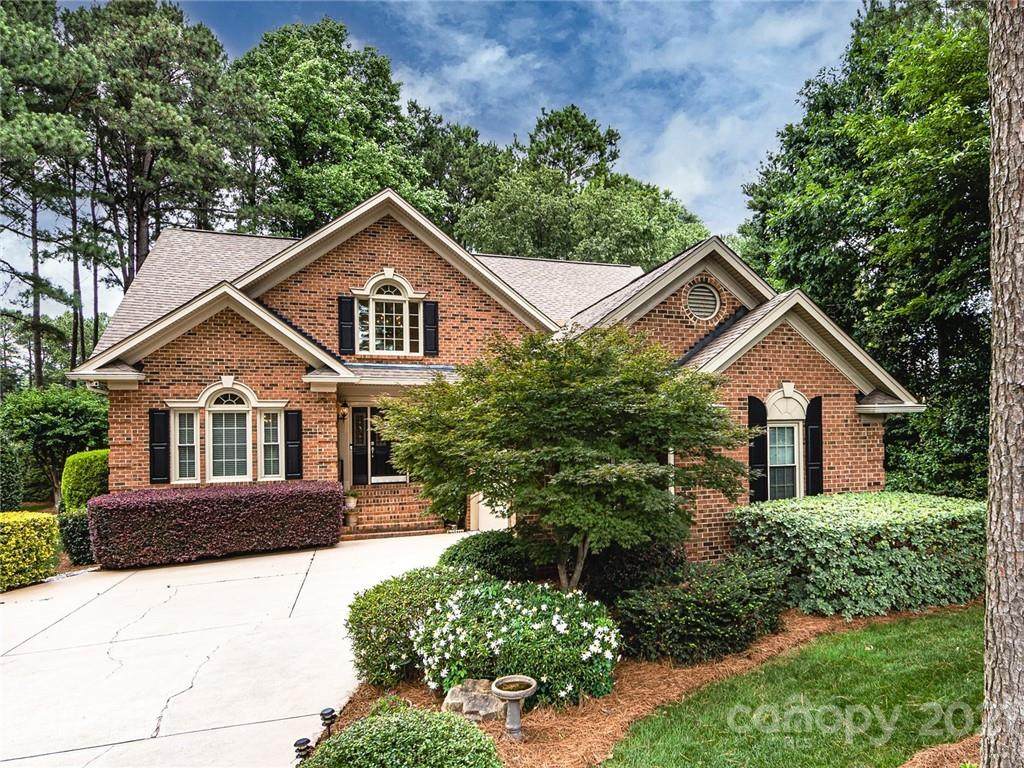17121 Niblick Lane - Photo 1