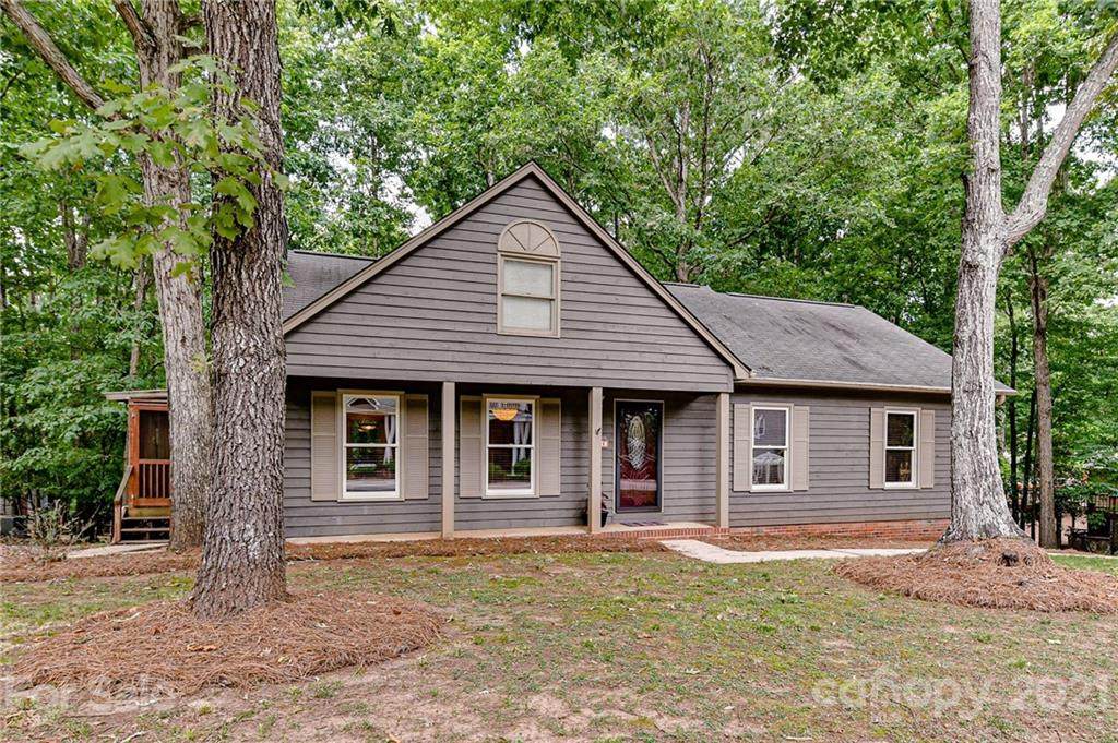 2124 Marquesas Avenue - Photo 1