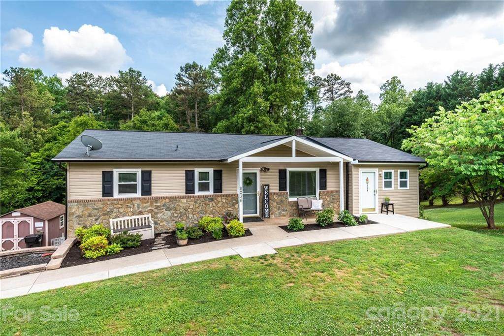 8236 Moore Avenue - Photo 1