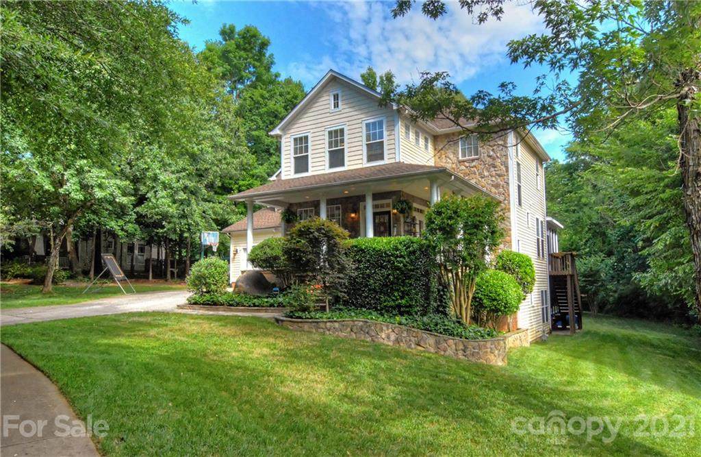 1517 Golden Rain Drive - Photo 1