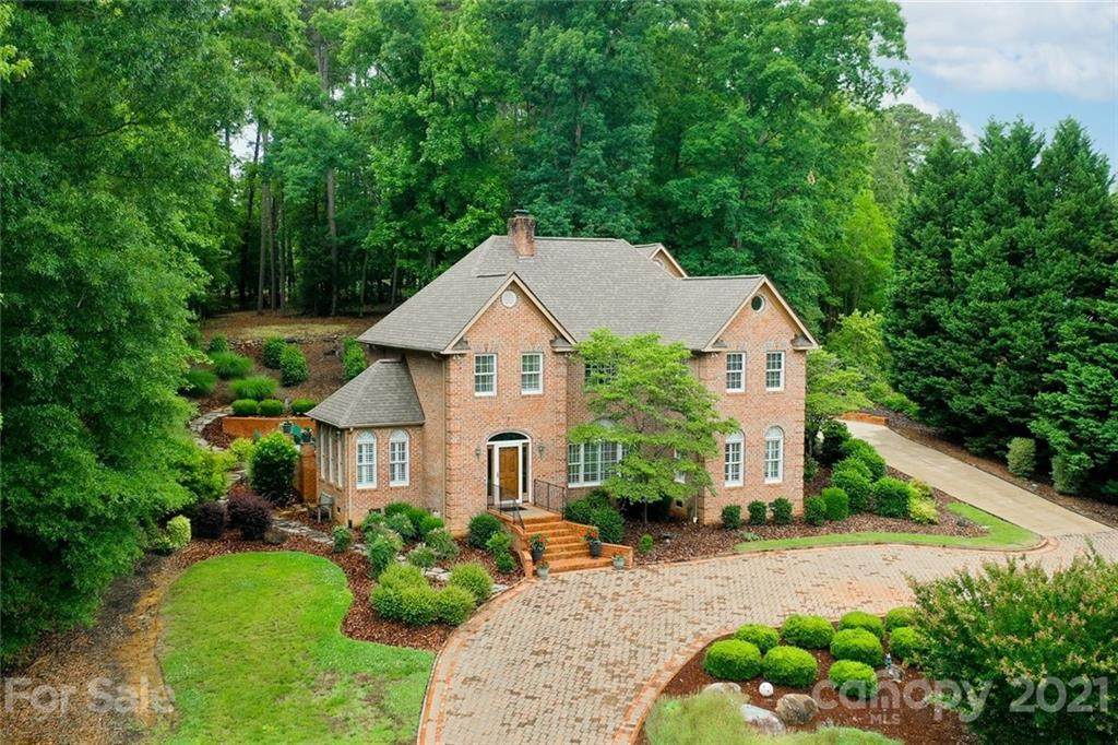 125 Glenbrook Springs - Photo 1