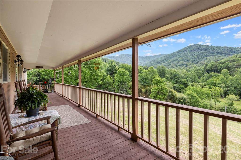 108 Buckeye Branch Road - Photo 1
