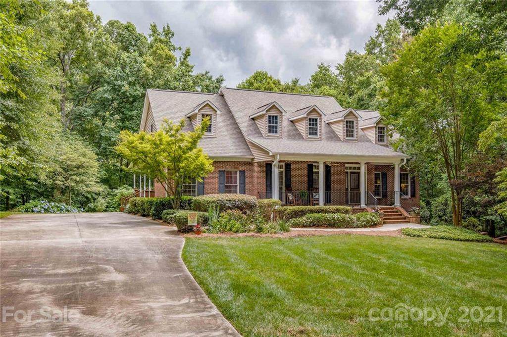5412 Old Farm Road - Photo 1