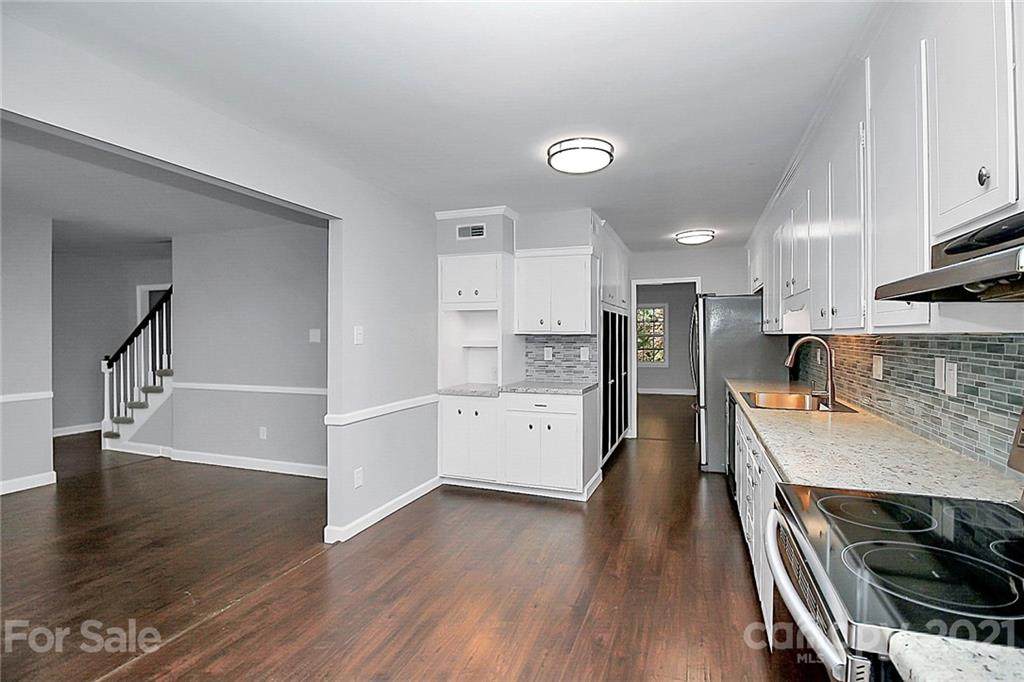 6742 Constitution Lane - Photo 1