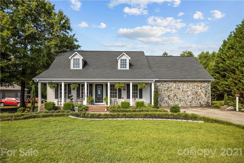 3236 Jb Denton Road - Photo 1