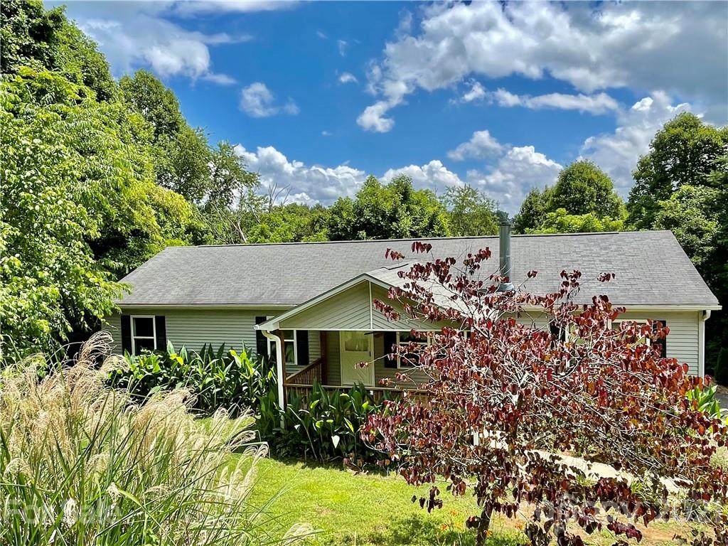 75 Hampton Road - Photo 1