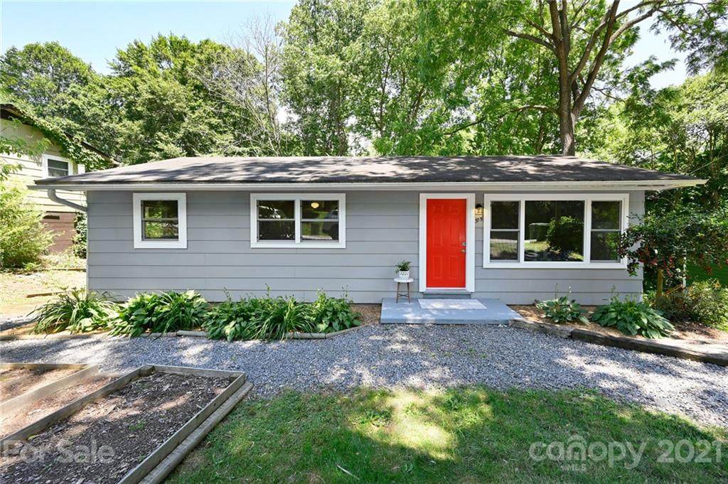 315 Fairfax Avenue - Photo 1