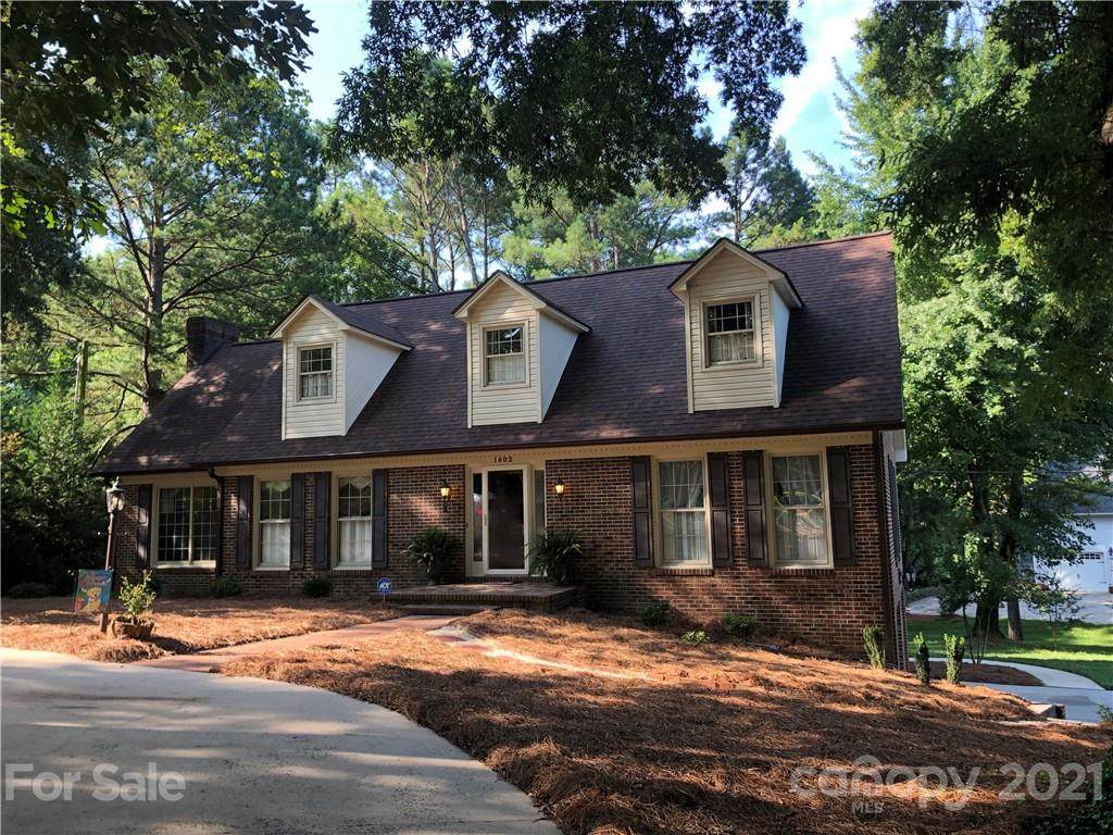 1402 Heritage Court - Photo 1