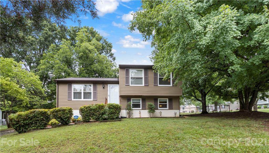 1243 Farmfield Lane - Photo 1