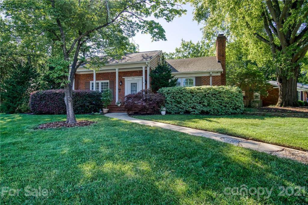 5401 Valley Forge Road - Photo 1