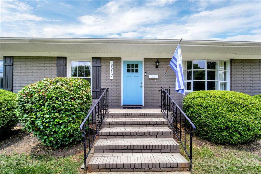 5517 Kerry Lane - Photo 1