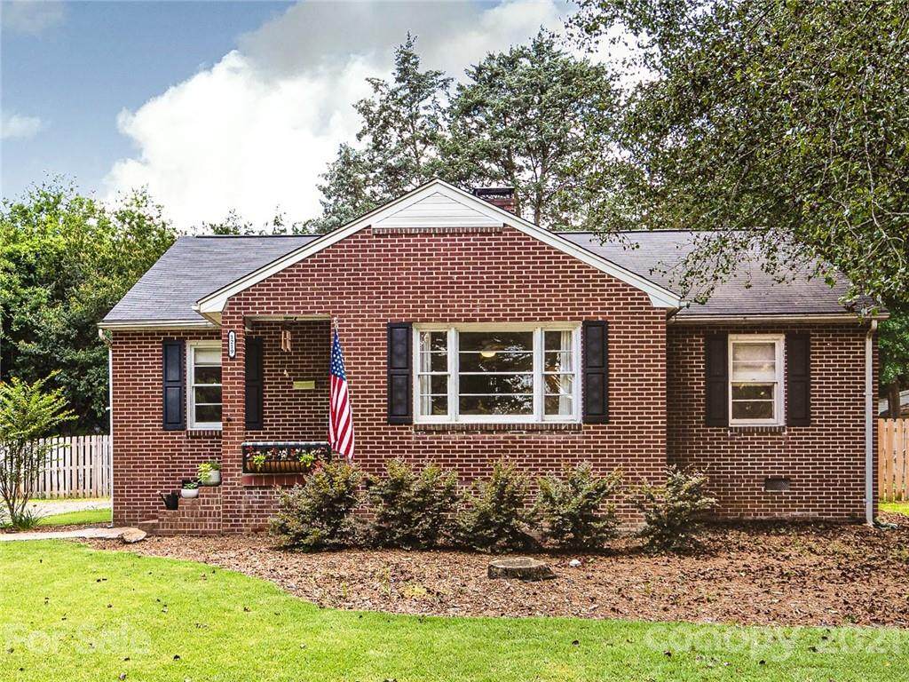 1219 Winthrop Drive - Photo 1