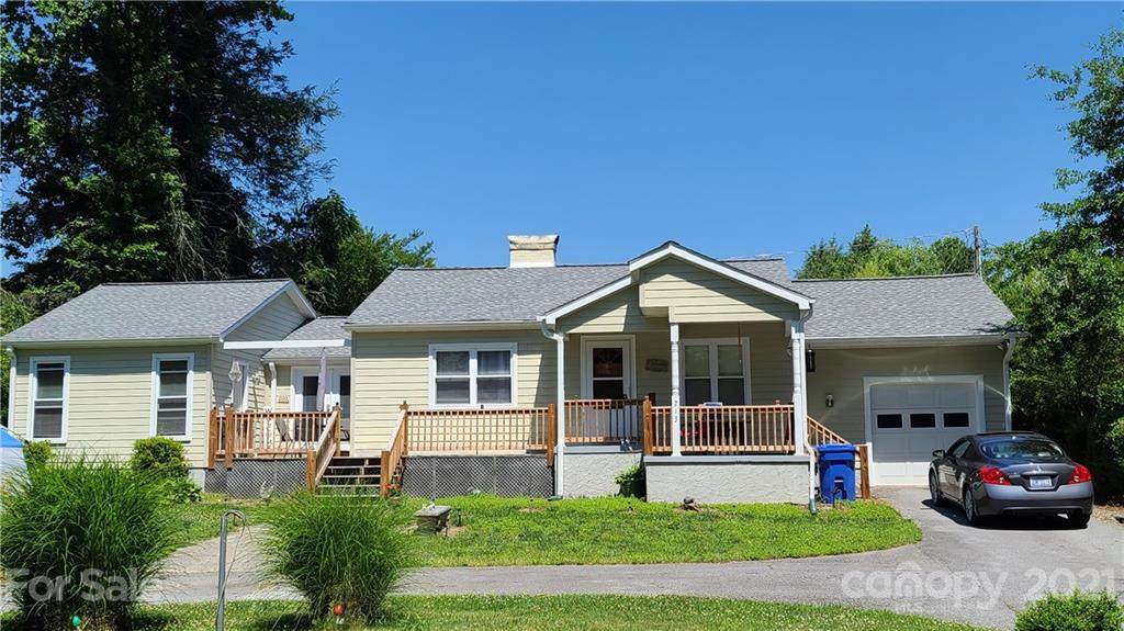 213 Hilt Street - Photo 1