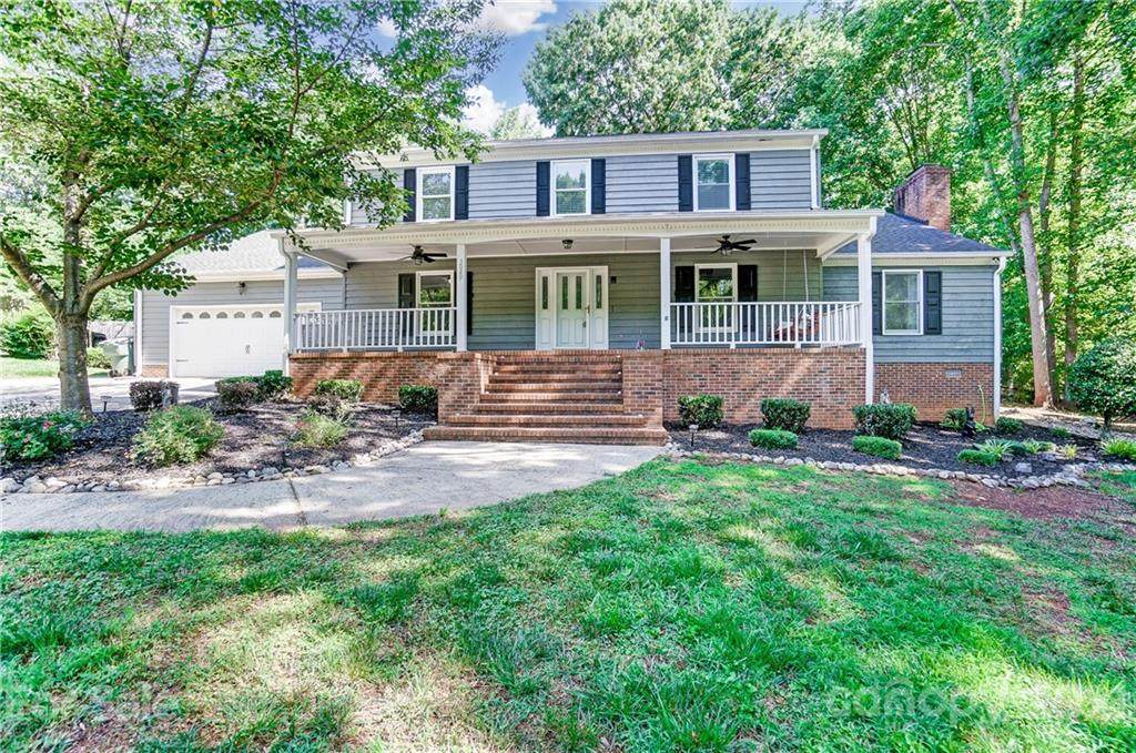 3029 Southampton Circle - Photo 1