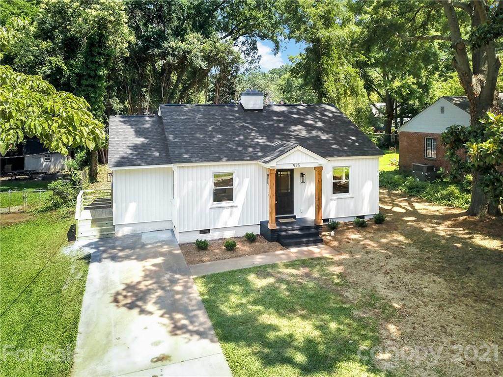 925 Beverly Drive - Photo 1