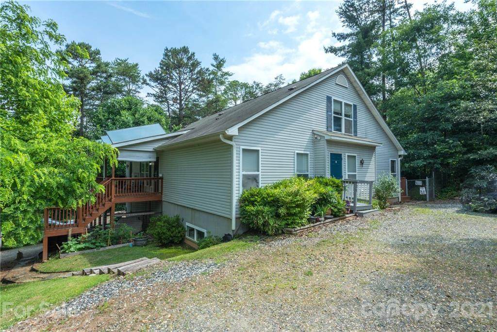 3 Higgins Road - Photo 1