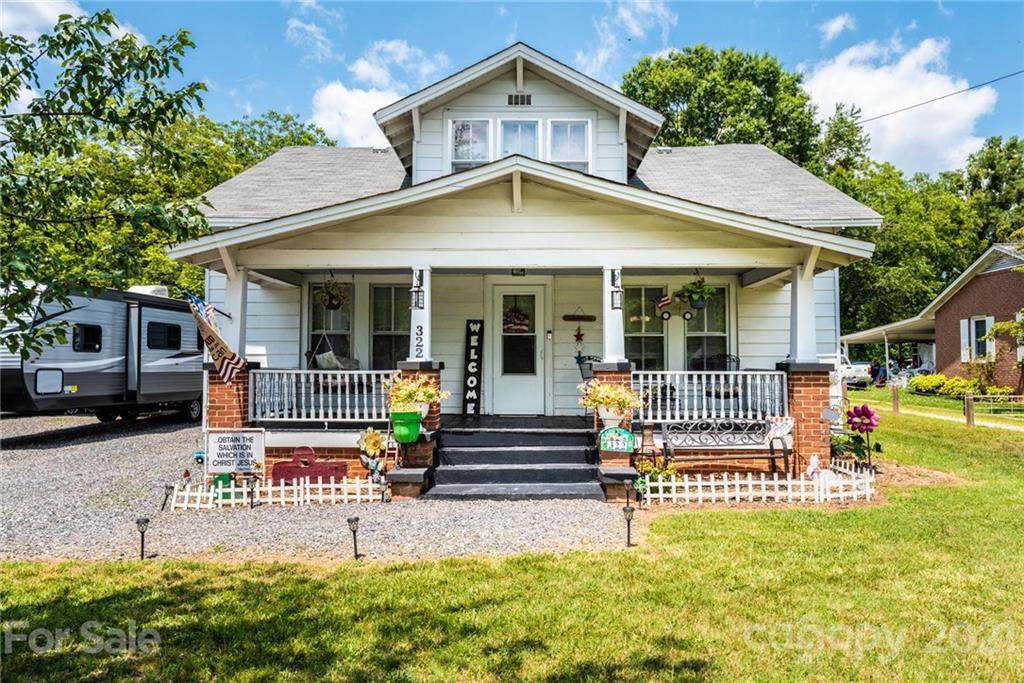 322 7th Street - Photo 1
