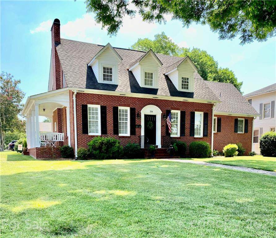 216 Cedar Street - Photo 1