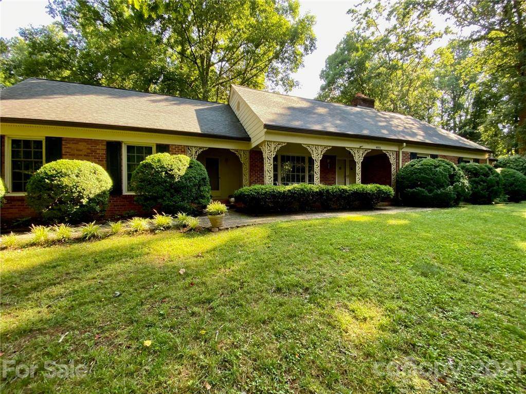 403 Briarcliff Road - Photo 1