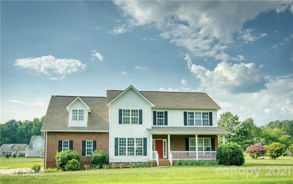 2810 Molly Pop Lane - Photo 1