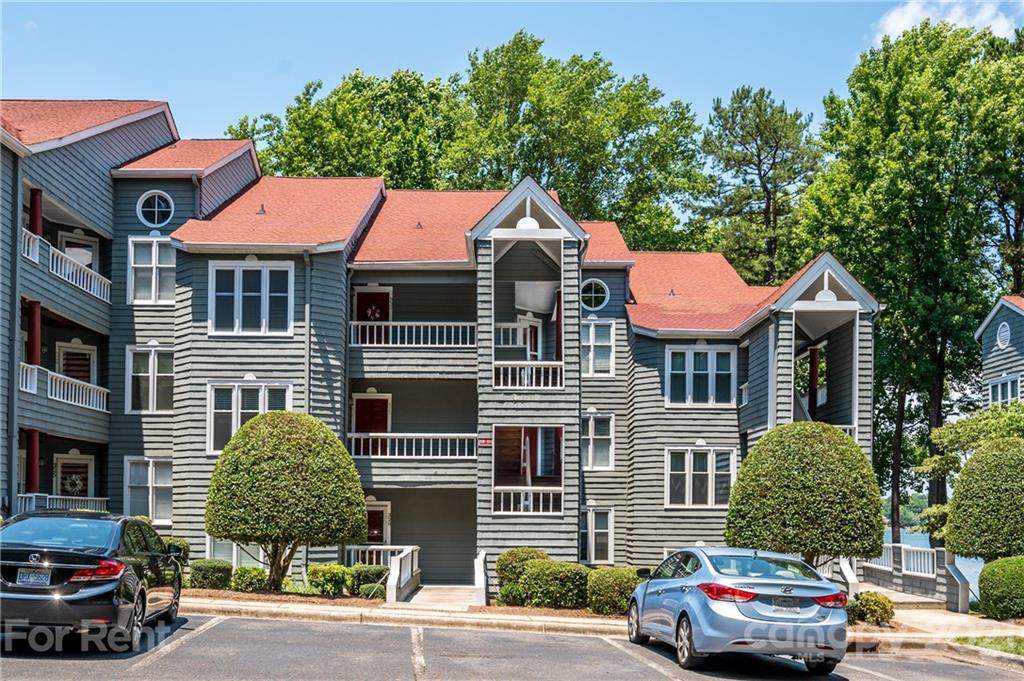 333 Northwest Drive - Photo 1