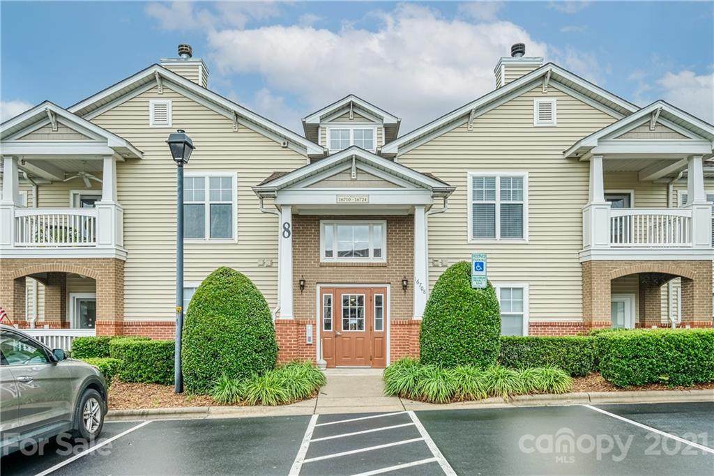 16724 Amberside Road - Photo 1
