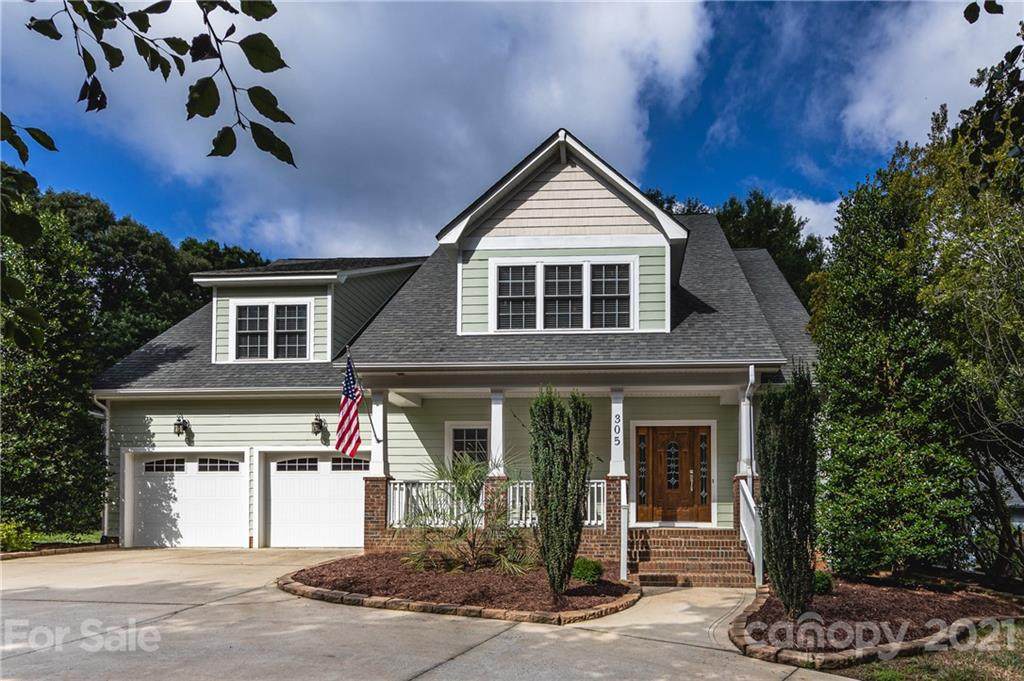 305 Arbor Drive - Photo 1
