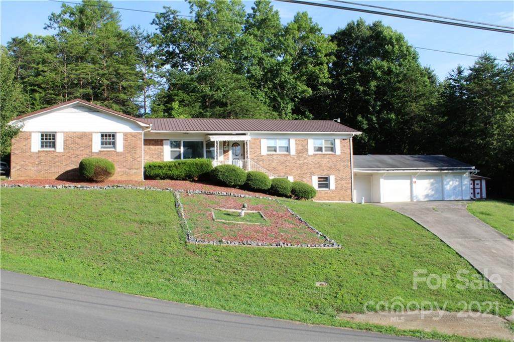 1410 Roy Dula Place - Photo 1