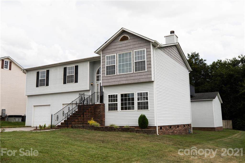 3673 Farm Lake Drive - Photo 1