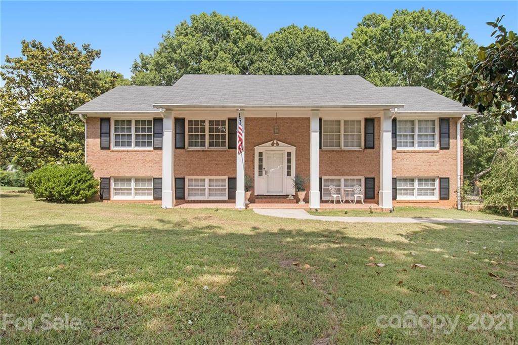 1107 Martha Drive - Photo 1