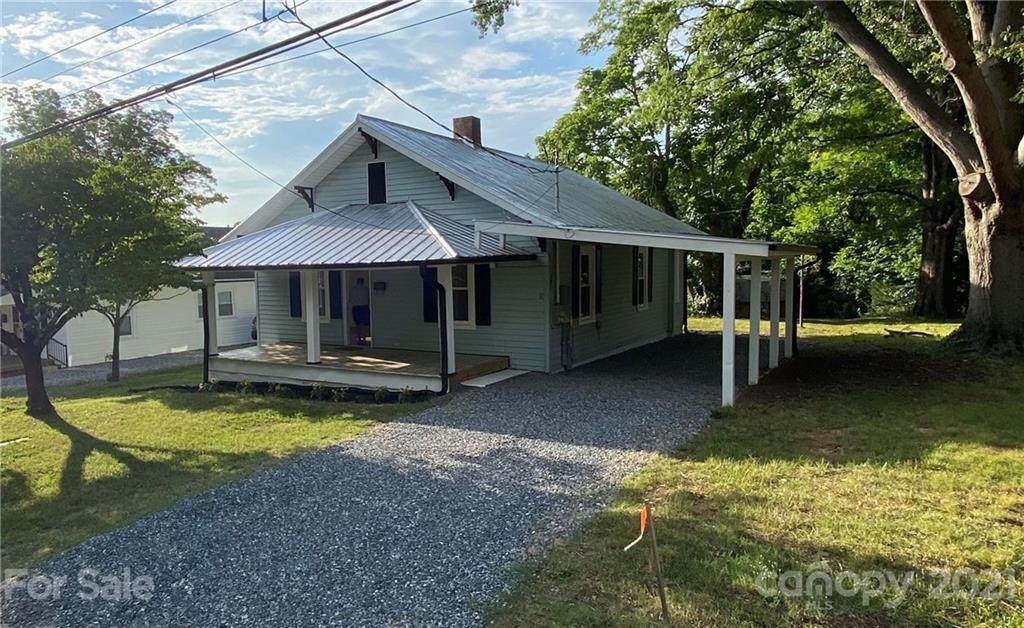 420 6th Street - Photo 1