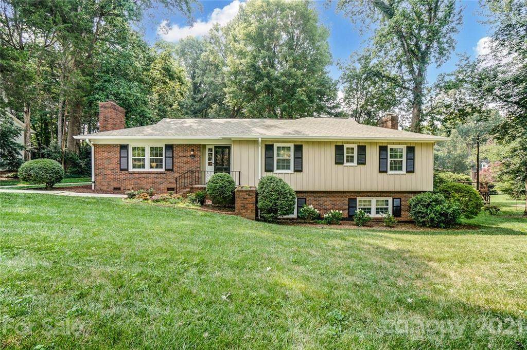 427 Wingrave Drive - Photo 1
