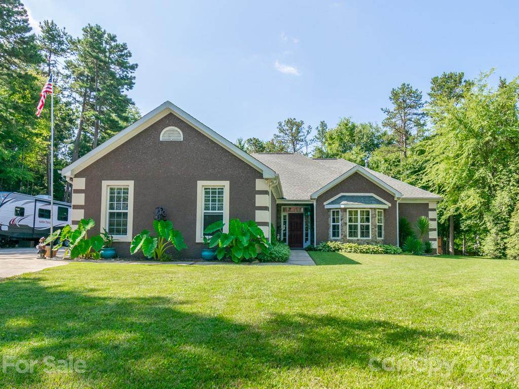5018 Spicewood Drive - Photo 1