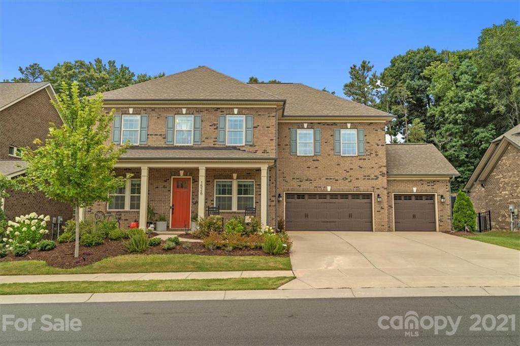1526 Afton Way - Photo 1