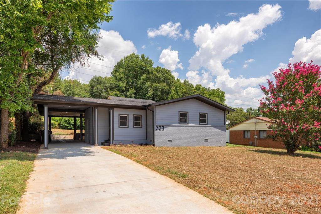 723 Norwood Drive - Photo 1