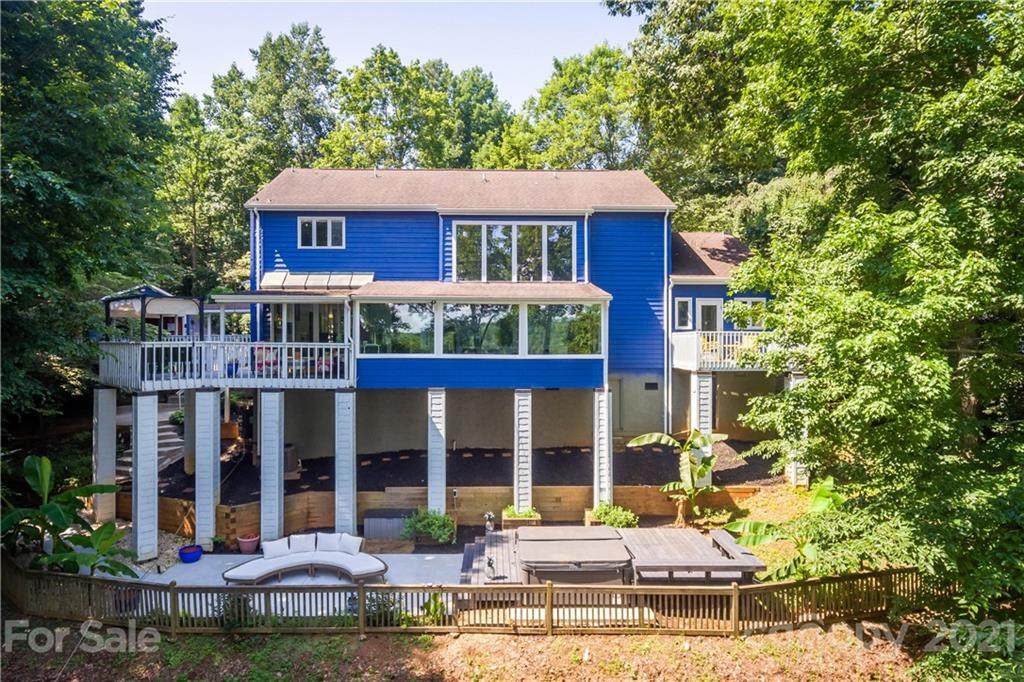 5444 Valley Run Street - Photo 1