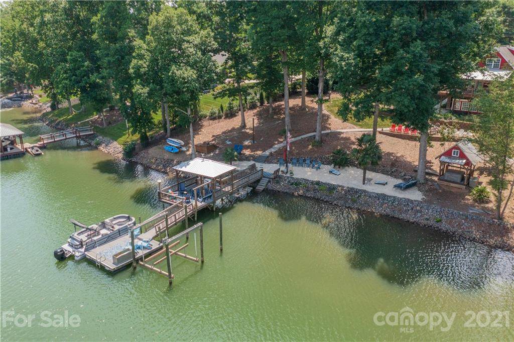 218 Gannett Road - Photo 1