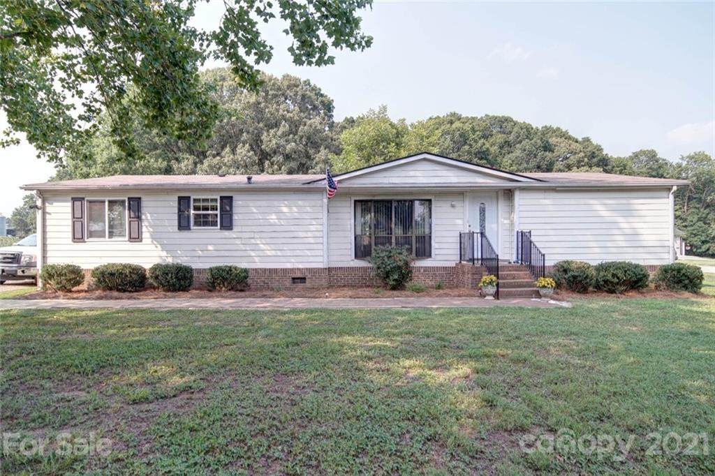 3007 Justin Braswell Road - Photo 1