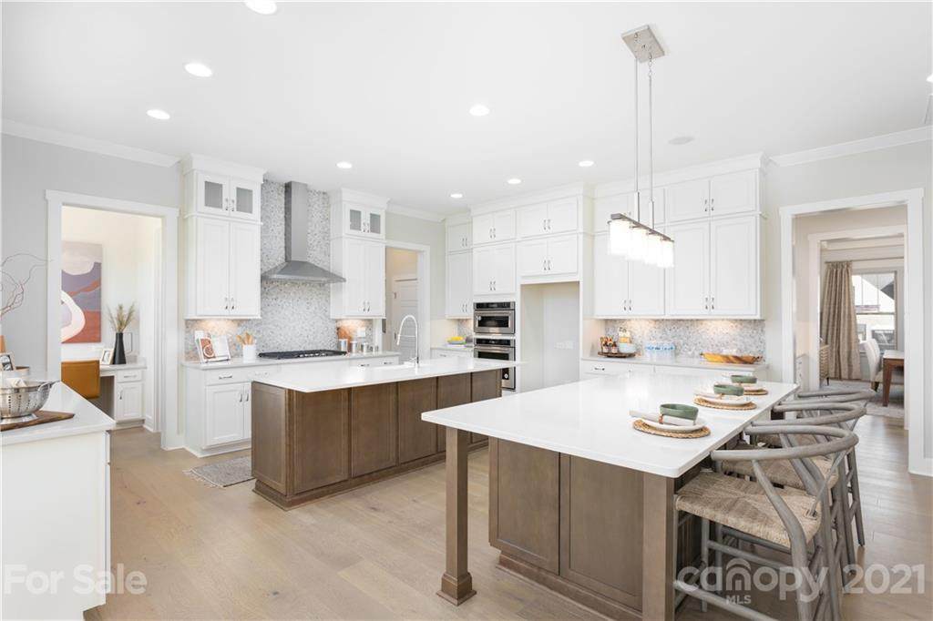 11108 Benjamin Smith Avenue - Photo 1