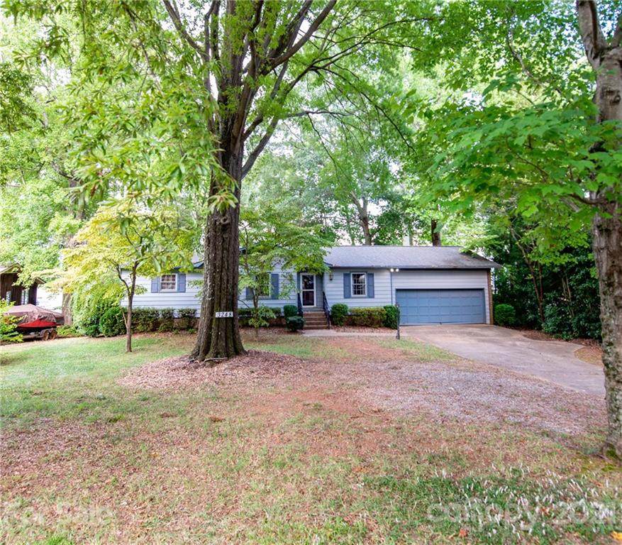 3248 Lake Shore Road - Photo 1