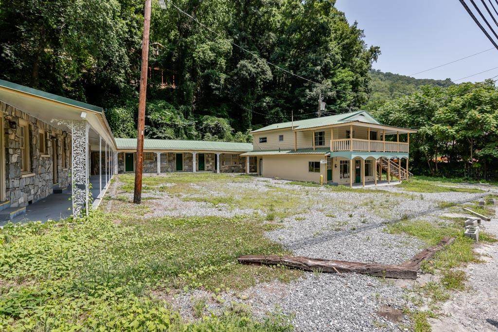 504 Main Street - Photo 1