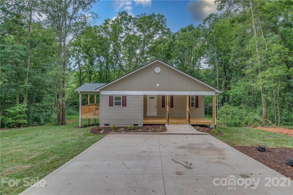 125 Woodland Circle - Photo 1