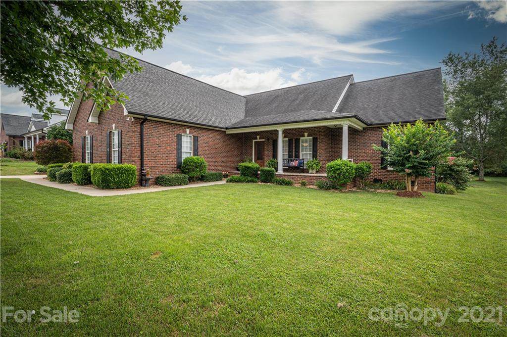 4348 Woodsbury Lane - Photo 1